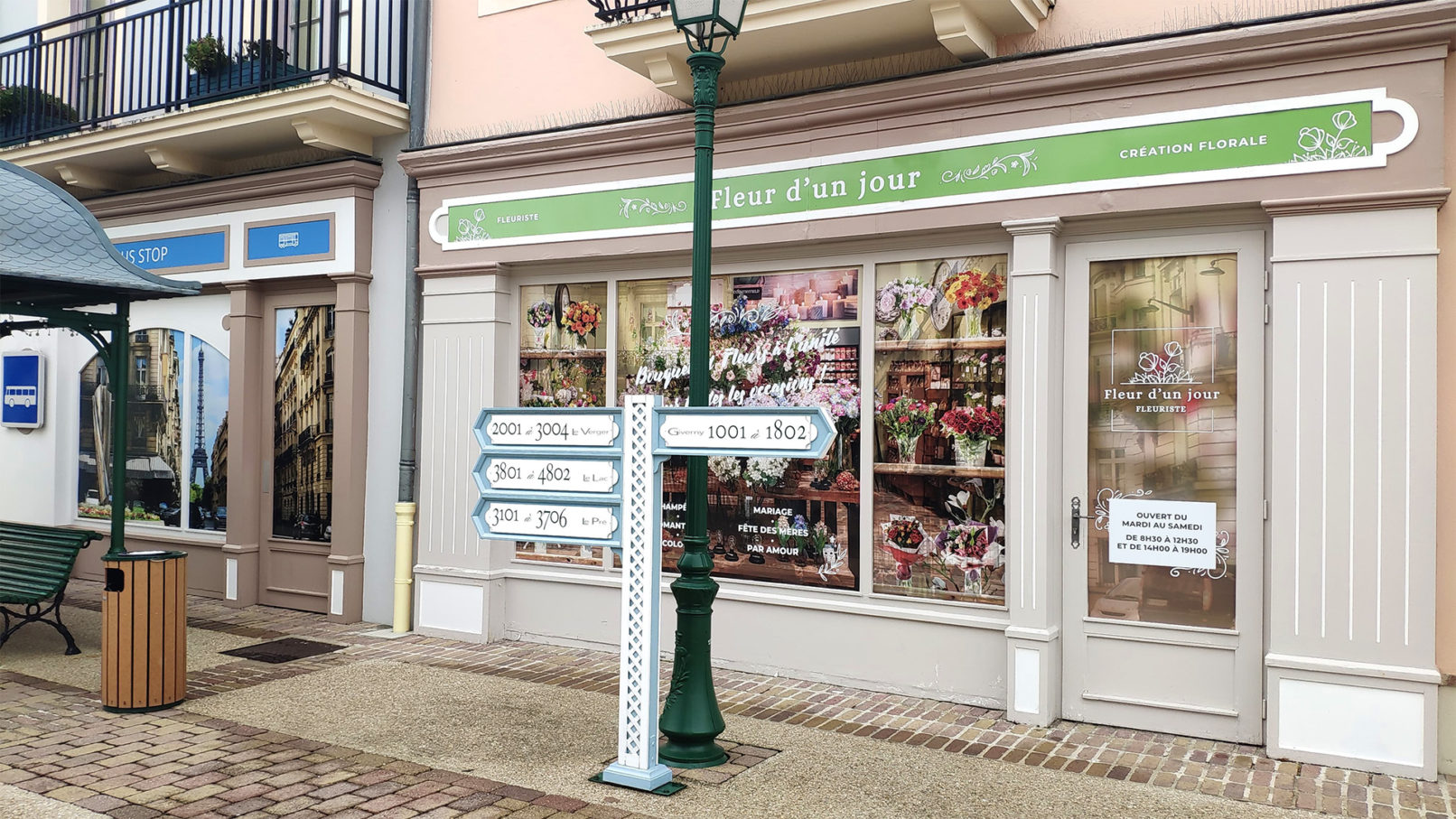 Nouvelle vitrine Marriott - Fleuriste